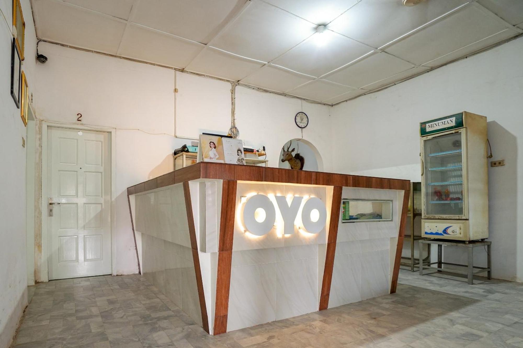 Super Oyo 1868 Penginapan Sekip Palembang Ngoại thất bức ảnh